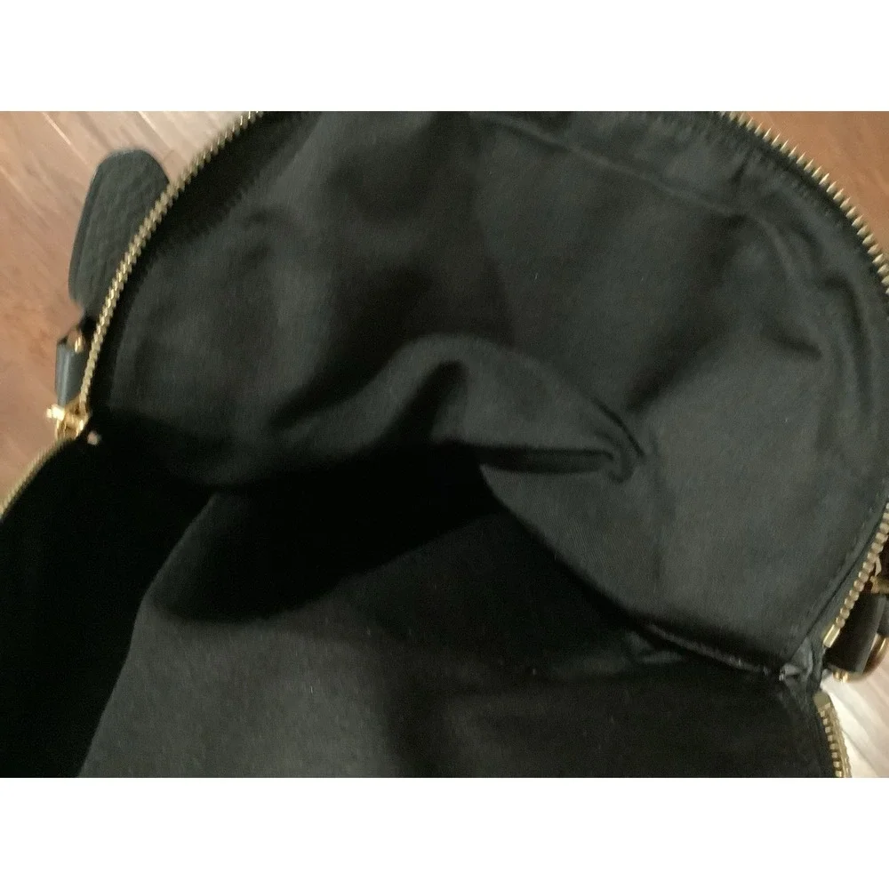 Marc Jacobs black pebbled leather Crossbody handbag